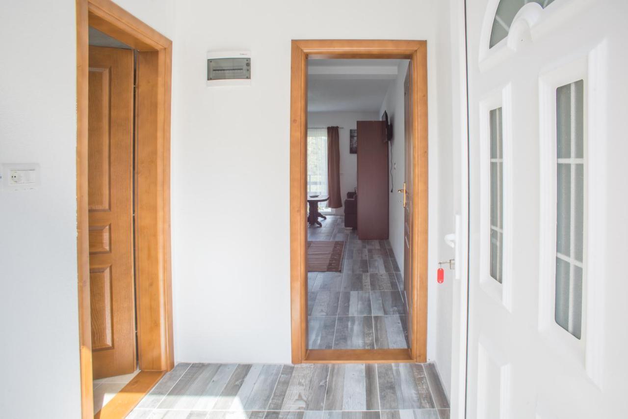 Apartmani Jezero Žabljak Exterior foto